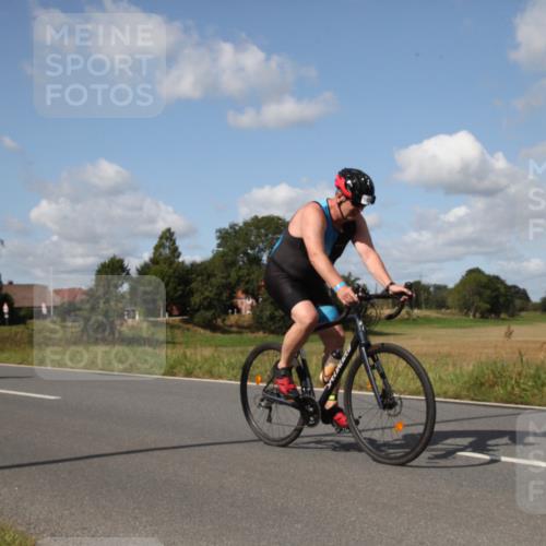 25.08.2024 - Elbe Triathlon Hamburg Fuchs,  Jonas http://msf.ph/oto/6826339 25.08.2024 11:05:05 Radfahren 1614, 1436, 1426 meine-sportfotos.de