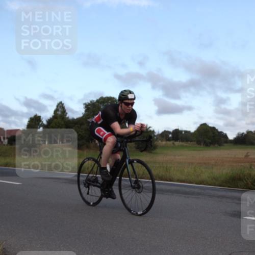 25.08.2024 - Elbe Triathlon Hamburg Fuchs,  Jonas http://msf.ph/oto/6826344 25.08.2024 08:46:32 Radfahren 59, 72, 63 meine-sportfotos.de