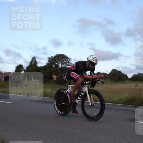 25.08.2024 - Elbe Triathlon Hamburg Fuchs,  Jonas http://msf.ph/oto/6826355 25.08.2024 08:47:36 Radfahren 47, 66 meine-sportfotos.de