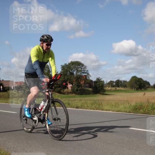 25.08.2024 - Elbe Triathlon Hamburg Fuchs,  Jonas http://msf.ph/oto/6826359 25.08.2024 11:04:47 Radfahren 1688, 777, 1636, 1691, 1450, 1635, 1623 meine-sportfotos.de