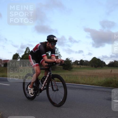 25.08.2024 - Elbe Triathlon Hamburg Fuchs,  Jonas http://msf.ph/oto/6826373 25.08.2024 08:49:14 Radfahren 107, 53 meine-sportfotos.de