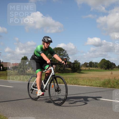 25.08.2024 - Elbe Triathlon Hamburg Fuchs,  Jonas http://msf.ph/oto/6826447 25.08.2024 11:03:38 Radfahren 1608, 1680, 1703, 1656 meine-sportfotos.de