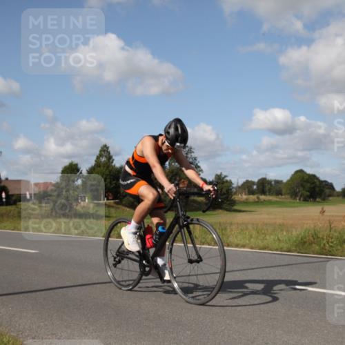 25.08.2024 - Elbe Triathlon Hamburg Fuchs,  Jonas http://msf.ph/oto/6826451 25.08.2024 11:03:36 Radfahren 1619, 1608, 1680, 1703 meine-sportfotos.de