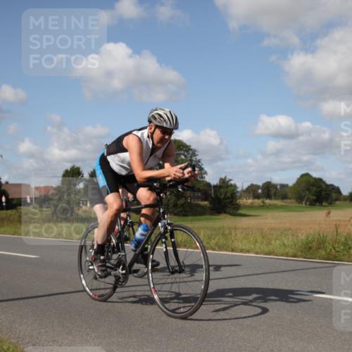 25.08.2024 - Elbe Triathlon Hamburg Fuchs,  Jonas http://msf.ph/oto/6826471 25.08.2024 11:03:19 Radfahren 1442, 1654, 1531, 1408, 1652, 1698 meine-sportfotos.de