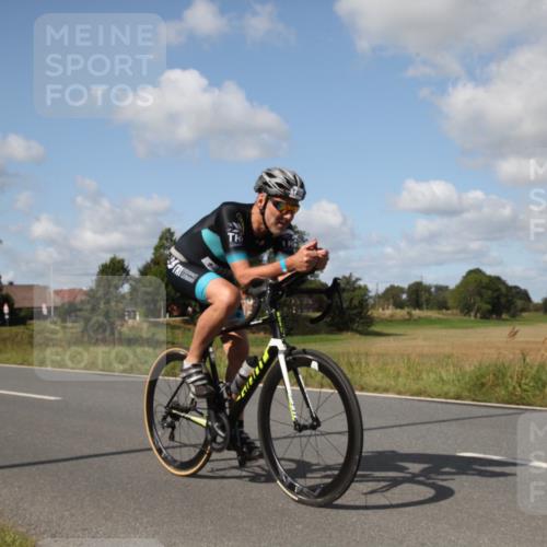 25.08.2024 - Elbe Triathlon Hamburg Fuchs,  Jonas http://msf.ph/oto/6826484 25.08.2024 11:03:14 Radfahren 1649, 1442, 1654, 1531, 1408, 1652 meine-sportfotos.de