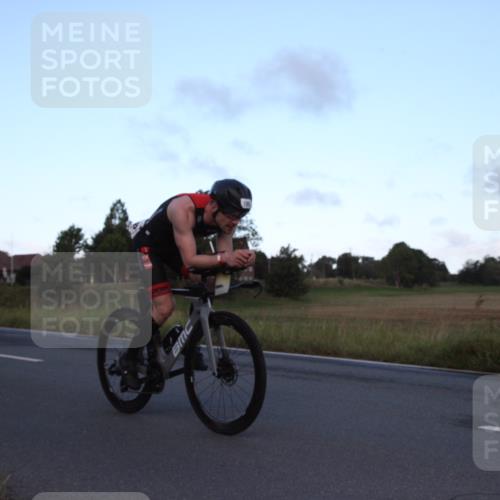 25.08.2024 - Elbe Triathlon Hamburg Fuchs,  Jonas http://msf.ph/oto/6826504 25.08.2024 08:53:59 Radfahren 169, 197, 188 meine-sportfotos.de