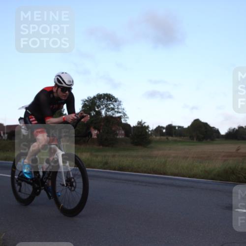 25.08.2024 - Elbe Triathlon Hamburg Fuchs,  Jonas http://msf.ph/oto/6826511 25.08.2024 08:54:13 Radfahren 159, 186, 142, 166 meine-sportfotos.de
