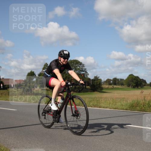 25.08.2024 - Elbe Triathlon Hamburg Fuchs,  Jonas http://msf.ph/oto/6826515 25.08.2024 11:02:55 Radfahren 1677, 1682, 1685, 1402, 1693, 1606, 1705 meine-sportfotos.de