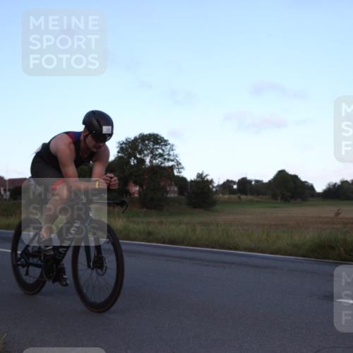 25.08.2024 - Elbe Triathlon Hamburg Fuchs,  Jonas http://msf.ph/oto/6826556 25.08.2024 08:55:05 Radfahren 91, 42, 75, 56, 48, 184, 134 meine-sportfotos.de