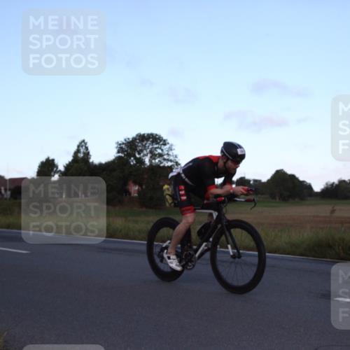 25.08.2024 - Elbe Triathlon Hamburg Fuchs,  Jonas http://msf.ph/oto/6826564 25.08.2024 08:55:08 Radfahren 42, 75, 56, 48, 184, 134 meine-sportfotos.de