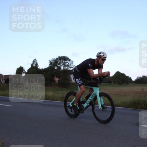 25.08.2024 - Elbe Triathlon Hamburg Fuchs,  Jonas http://msf.ph/oto/6826584 25.08.2024 08:55:19 Radfahren 157, 145, 168, 95, 179, 152, 160 meine-sportfotos.de