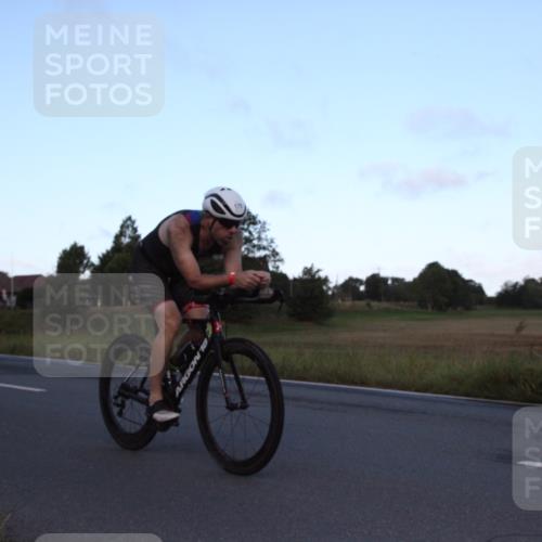 25.08.2024 - Elbe Triathlon Hamburg Fuchs,  Jonas http://msf.ph/oto/6826589 25.08.2024 08:55:22 Radfahren 145, 168, 95, 179, 152, 160 meine-sportfotos.de