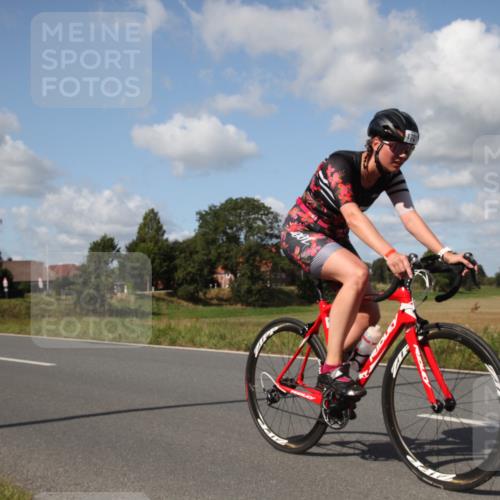 25.08.2024 - Elbe Triathlon Hamburg Fuchs,  Jonas http://msf.ph/oto/6826614 25.08.2024 11:01:34 Radfahren 1467, 1702, 1701, 1663 meine-sportfotos.de