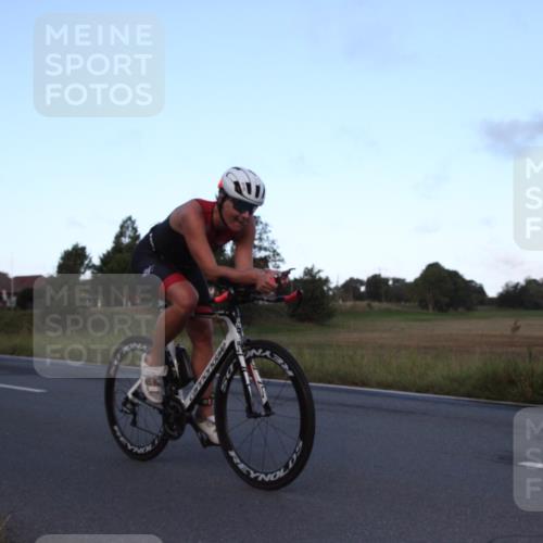 25.08.2024 - Elbe Triathlon Hamburg Fuchs,  Jonas http://msf.ph/oto/6826623 25.08.2024 08:56:25 Radfahren 122, 60 meine-sportfotos.de