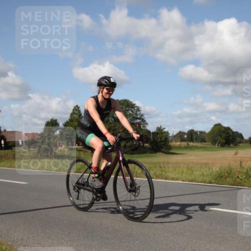 25.08.2024 - Elbe Triathlon Hamburg Fuchs,  Jonas http://msf.ph/oto/6826663 25.08.2024 11:01:09 Radfahren 1720, 1494, 1710, 1699, 1540, 1687 meine-sportfotos.de