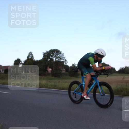 25.08.2024 - Elbe Triathlon Hamburg Fuchs,  Jonas http://msf.ph/oto/6826668 25.08.2024 08:57:12 Radfahren 165, 45, 193, 130, 74 meine-sportfotos.de