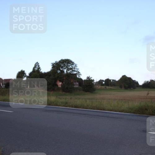 25.08.2024 - Elbe Triathlon Hamburg Fuchs,  Jonas http://msf.ph/oto/6826677 25.08.2024 08:57:17 Radfahren 193, 130, 74, 52, 61 meine-sportfotos.de