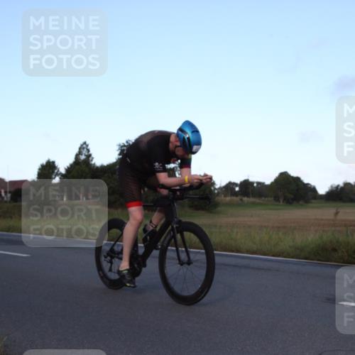 25.08.2024 - Elbe Triathlon Hamburg Fuchs,  Jonas http://msf.ph/oto/6826688 25.08.2024 08:57:21 Radfahren 193, 130, 74, 52, 61, 194, 138 meine-sportfotos.de