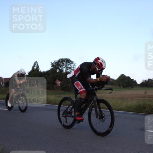 25.08.2024 - Elbe Triathlon Hamburg Fuchs,  Jonas http://msf.ph/oto/6826698 25.08.2024 08:57:38 Radfahren 58, 97, 185, 126 meine-sportfotos.de