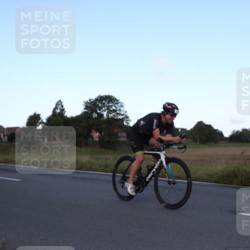 25.08.2024 - Elbe Triathlon Hamburg Fuchs,  Jonas http://msf.ph/oto/6826763 25.08.2024 08:59:10 Radfahren 143, 181, 55 meine-sportfotos.de