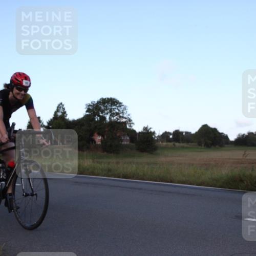 25.08.2024 - Elbe Triathlon Hamburg Fuchs,  Jonas http://msf.ph/oto/6826765 25.08.2024 08:59:10 Radfahren 143, 181, 55 meine-sportfotos.de