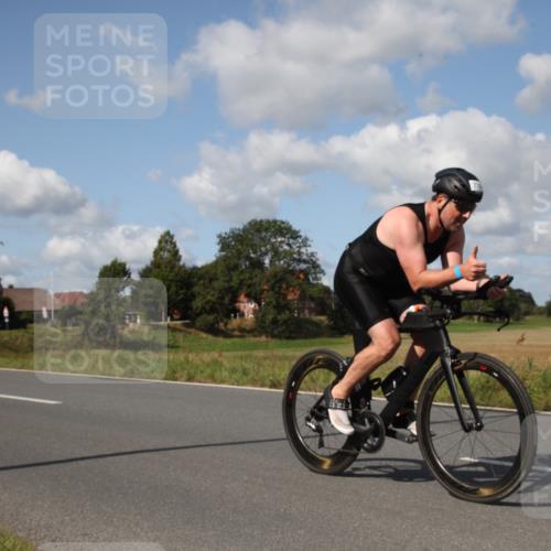 25.08.2024 - Elbe Triathlon Hamburg Fuchs,  Jonas http://msf.ph/oto/6826799 25.08.2024 10:58:35 Radfahren 770 meine-sportfotos.de