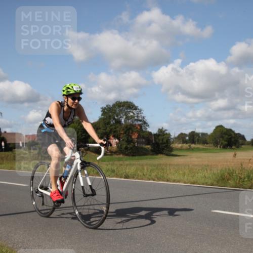 25.08.2024 - Elbe Triathlon Hamburg Fuchs,  Jonas http://msf.ph/oto/6826830 25.08.2024 10:57:46 Radfahren 1583, 1445, 794, 1444, 1584, 1706, 151 meine-sportfotos.de