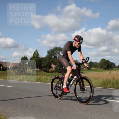 25.08.2024 - Elbe Triathlon Hamburg Fuchs,  Jonas http://msf.ph/oto/6826834 25.08.2024 10:57:45 Radfahren 1430, 1583, 1445, 794, 1444, 1584, 1706, 151 meine-sportfotos.de