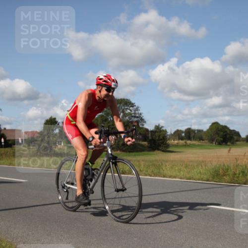 25.08.2024 - Elbe Triathlon Hamburg Fuchs,  Jonas http://msf.ph/oto/6826841 25.08.2024 10:57:42 Radfahren 565, 1575, 1430, 1583, 1445, 794, 1444, 1584 meine-sportfotos.de