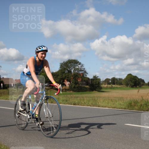 25.08.2024 - Elbe Triathlon Hamburg Fuchs,  Jonas http://msf.ph/oto/6826847 25.08.2024 10:57:39 Radfahren 1415, 565, 1575, 1430, 1583, 1445, 794, 1444 meine-sportfotos.de
