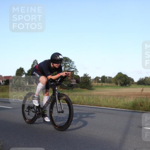25.08.2024 - Elbe Triathlon Hamburg Fuchs,  Jonas http://msf.ph/oto/6826850 25.08.2024 09:01:38 Radfahren 72, 111, 67, 66 meine-sportfotos.de