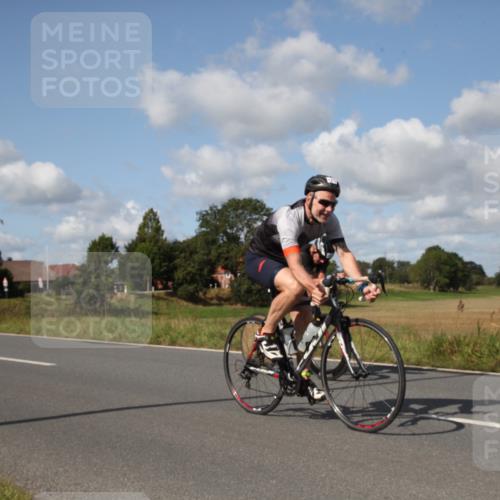 25.08.2024 - Elbe Triathlon Hamburg Fuchs,  Jonas http://msf.ph/oto/6826864 25.08.2024 10:57:33 Radfahren 1712, 1459, 1418, 1415, 565, 1575, 1430 meine-sportfotos.de