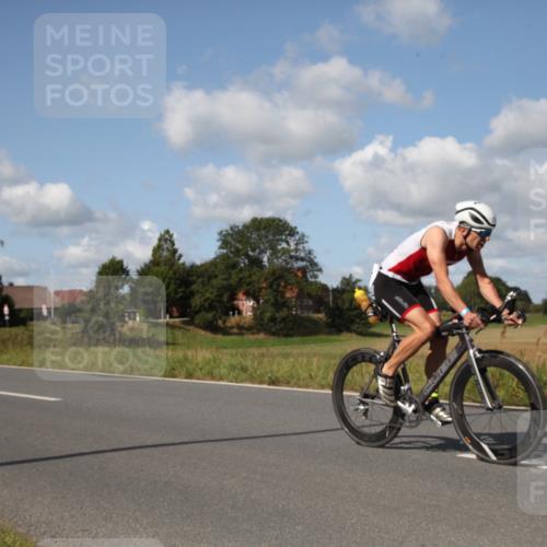 25.08.2024 - Elbe Triathlon Hamburg Fuchs,  Jonas http://msf.ph/oto/6826890 25.08.2024 10:57:17 Radfahren 687, 1462, 773, 1594 meine-sportfotos.de