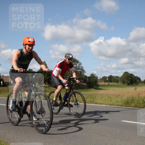 25.08.2024 - Elbe Triathlon Hamburg Fuchs,  Jonas http://msf.ph/oto/6826911 25.08.2024 10:57:11 Radfahren 1424, 768, 1411, 1413, 781, 687, 1462, 773, 1594 meine-sportfotos.de