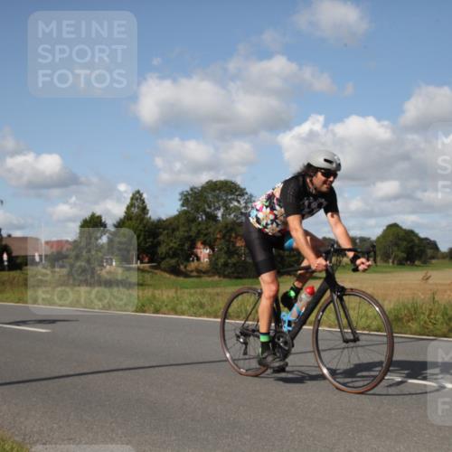 25.08.2024 - Elbe Triathlon Hamburg Fuchs,  Jonas http://msf.ph/oto/6826917 25.08.2024 10:57:09 Radfahren 1580, 1424, 768, 1411, 1413, 781, 687, 1462 meine-sportfotos.de