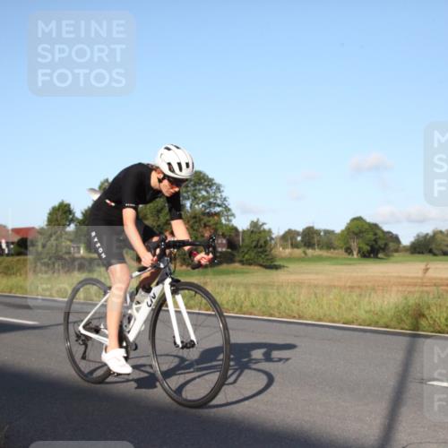 25.08.2024 - Elbe Triathlon Hamburg Fuchs,  Jonas http://msf.ph/oto/6826942 25.08.2024 09:05:29 Radfahren 109, 242 meine-sportfotos.de