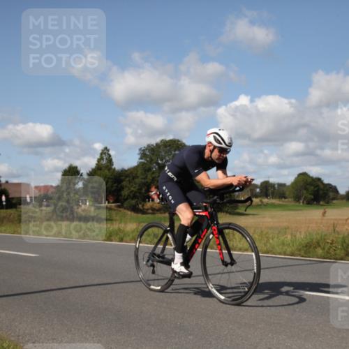 25.08.2024 - Elbe Triathlon Hamburg Fuchs,  Jonas http://msf.ph/oto/6826958 25.08.2024 10:56:42 Radfahren 1513, 772, 635, 519 meine-sportfotos.de