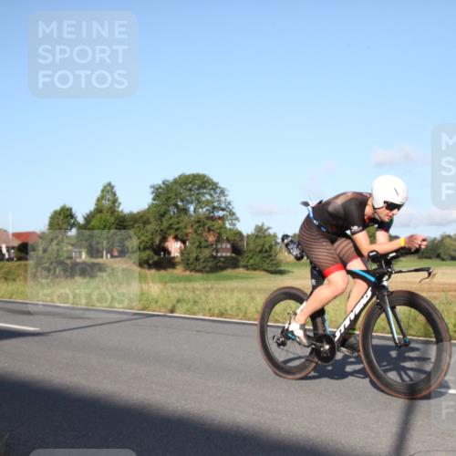 25.08.2024 - Elbe Triathlon Hamburg Fuchs,  Jonas http://msf.ph/oto/6826967 25.08.2024 09:06:02 Radfahren 50, 176 meine-sportfotos.de