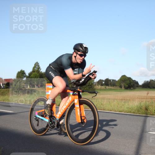 25.08.2024 - Elbe Triathlon Hamburg Fuchs,  Jonas http://msf.ph/oto/6826998 25.08.2024 09:06:57 Radfahren 243, 79, 262 meine-sportfotos.de