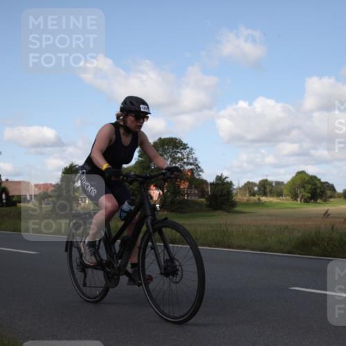 25.08.2024 - Elbe Triathlon Hamburg Fuchs,  Jonas http://msf.ph/oto/6827005 25.08.2024 10:56:18 Radfahren 1491, 1543, 1713, 1715, 1417, 1538 meine-sportfotos.de