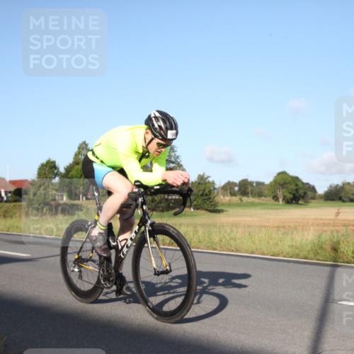 25.08.2024 - Elbe Triathlon Hamburg Fuchs,  Jonas http://msf.ph/oto/6827022 25.08.2024 09:07:20 Radfahren 190, 48, 308, 203 meine-sportfotos.de