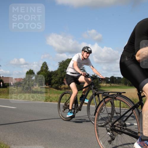 25.08.2024 - Elbe Triathlon Hamburg Fuchs,  Jonas http://msf.ph/oto/6827094 25.08.2024 10:54:55 Radfahren 1510, 1550, 504, 1493, 579, 564, 1428, 1456 meine-sportfotos.de