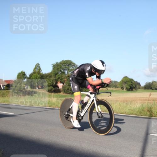 25.08.2024 - Elbe Triathlon Hamburg Fuchs,  Jonas http://msf.ph/oto/6827105 25.08.2024 09:08:13 Radfahren 167, 274, 204, 275, 236 meine-sportfotos.de