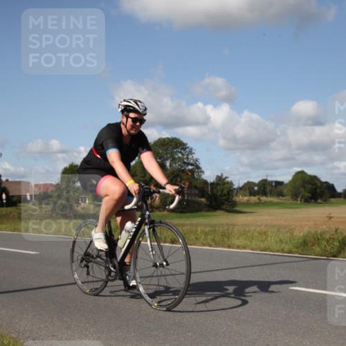 25.08.2024 - Elbe Triathlon Hamburg Fuchs,  Jonas http://msf.ph/oto/6827125 25.08.2024 10:54:41 Radfahren 1585, 1533, 1486, 1545, 1563, 783 meine-sportfotos.de