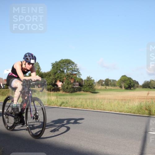 25.08.2024 - Elbe Triathlon Hamburg Fuchs,  Jonas http://msf.ph/oto/6827140 25.08.2024 09:08:42 Radfahren 174, 75, 117, 91, 211, 205 meine-sportfotos.de