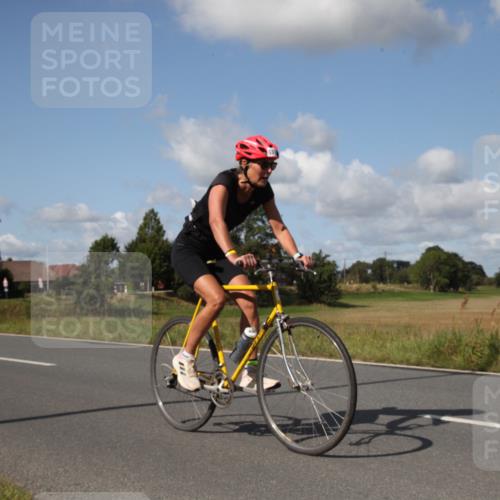 25.08.2024 - Elbe Triathlon Hamburg Fuchs,  Jonas http://msf.ph/oto/6827149 25.08.2024 10:54:31 Radfahren 1529, 1574, 1539, 1547, 1585 meine-sportfotos.de