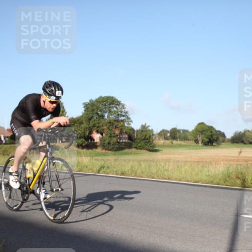 25.08.2024 - Elbe Triathlon Hamburg Fuchs,  Jonas http://msf.ph/oto/6827176 25.08.2024 09:08:56 Radfahren 179, 208, 110, 283, 84, 56, 209 meine-sportfotos.de