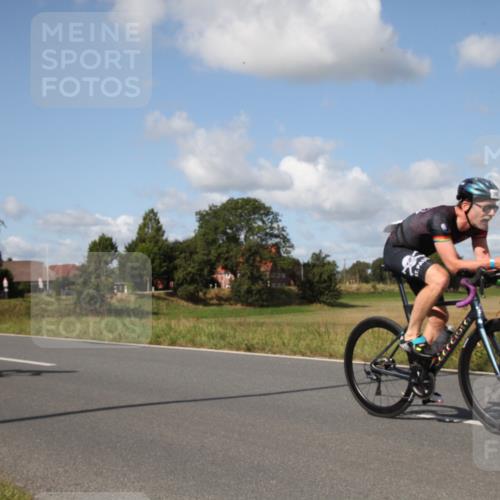 25.08.2024 - Elbe Triathlon Hamburg Fuchs,  Jonas http://msf.ph/oto/6827234 25.08.2024 10:53:53 Radfahren 1556, 766, 1501, 1519, 784, 1508, 1429, 1553 meine-sportfotos.de