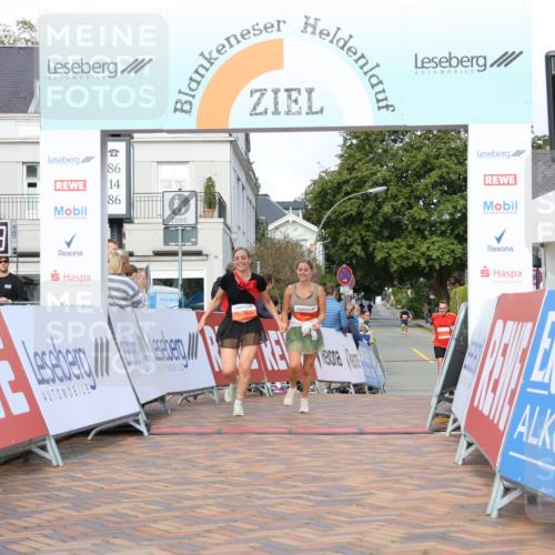 25.08.2024 - 20. Blankeneser Heldenlauf Strokosch-Dieckow http://msf.ph/oto/6827246 25.08.2024 09:55:32 Ziel 258, 259 meine-sportfotos.de