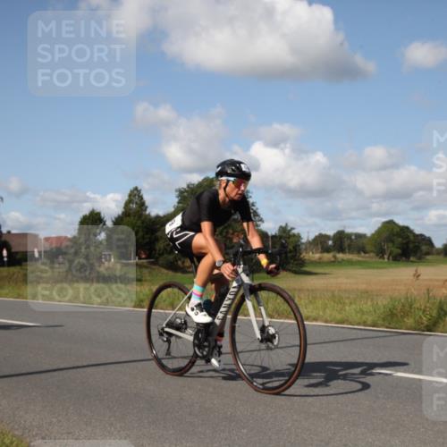 25.08.2024 - Elbe Triathlon Hamburg Fuchs,  Jonas http://msf.ph/oto/6827262 25.08.2024 10:53:43 Radfahren 1517, 539, 791, 1559, 1597, 1556 meine-sportfotos.de